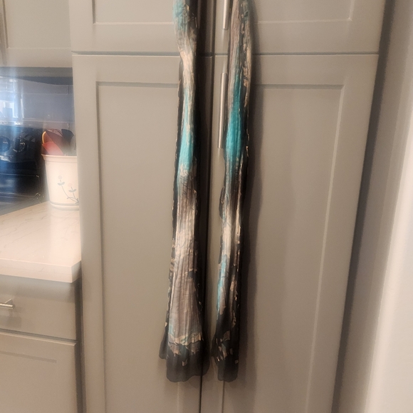 Light Weight Scarf - Cotton Blend - Picture 5 of 11